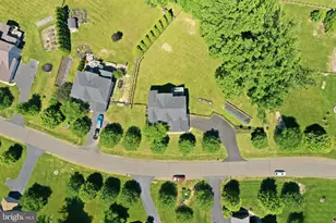 8046 Side Hill Dr, Warrenton, VA 20187 - Photo 60