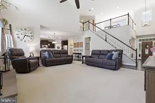 8046 Side Hill Dr, Warrenton, VA 20187 - Photo 10