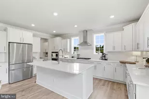 3451 Wooded Run Dr, Broad Run, VA 20137 - Photo 4