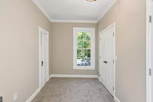 105 E Washington St, Remington, VA 22734 - Photo 24
