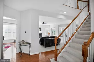 7153 Comrie Ct, Warrenton, VA 20187 - Photo 10