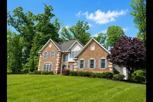 6743 Breezy Dr, Warrenton, VA 20187 - Photo 1