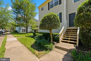 210 Fernwood Pl, Warrenton, VA 20186 - Photo 32