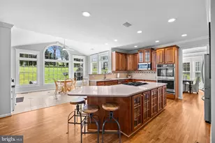6909 Tanglewood Dr, Warrenton, VA 20187 - Photo 4