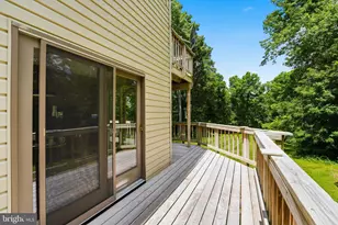 8423 Lock Ln, Warrenton, VA 20186 - Photo 100