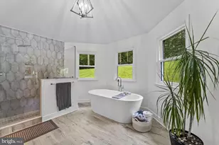 5920 Hunton Wood Dr, Broad Run, VA 20137 - Photo 42