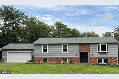 6318 Mayfield Lane, Warrenton, VA 20187 - Photo 1