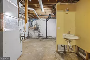 25 N 6th St, Warrenton, VA 20186 - Photo 40