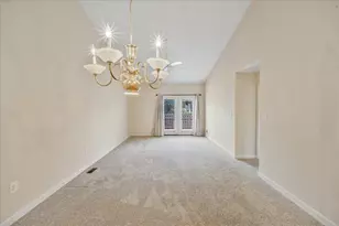 233 N View Cir, Warrenton, VA 20186 - Photo 6