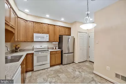 233 N View Circle, Warrenton, VA 20186 - Photo 4