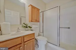 233 N View Cir, Warrenton, VA 20186 - Photo 12