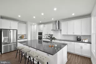 2611 Blue Rdg Ave, Marshall, VA 20115 - Photo 4