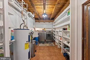 9914 Crest Ct, Marshall, VA 20115 - Photo 20