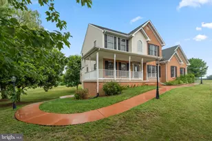 10143 Hedrick Farm Ln, Midland, VA 22728 - Photo 4