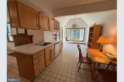 7386 Stuart, Warrenton, VA 20187 - Photo 8