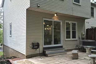 27 Fairfax St, Warrenton, VA 20186 - Photo 2