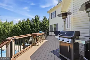 7547 Edington Dr, Warrenton, VA 20187 - Photo 32