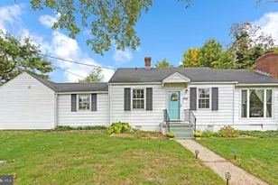 4247 Warren St, Marshall, VA 20115 - Photo 1