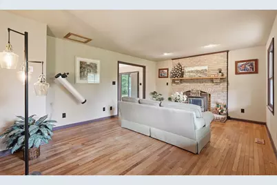 10414 Skyline Avenue, Midland, VA 22728 - Photo 14