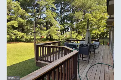 10414 Skyline Avenue, Midland, VA 22728 - Photo 4