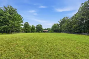 10414 Skyline Ave, Midland, VA 22728 - Photo 48