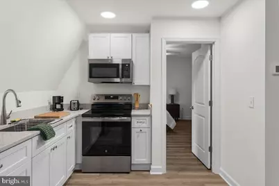 380 Broadview Avenue #2, Warrenton, VA 20186 - Photo 8