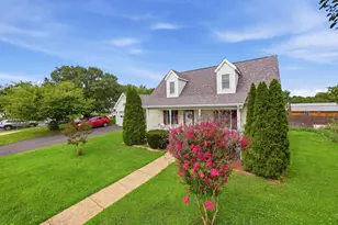 11747 Battle Ridge Dr, Remington, VA 22734 - Photo 1