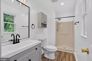 9427 Beale Ln, Midland, VA 22728 - Photo 8