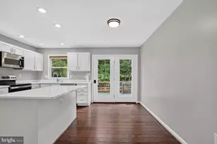 9427 Beale Ln, Midland, VA 22728 - Photo 16
