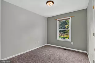 9427 Beale Ln, Midland, VA 22728 - Photo 18