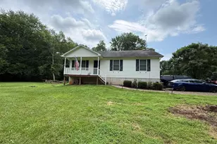 9427 Beale Ln, Midland, VA 22728 - Photo 1
