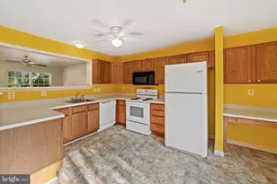 570 Highland Towne Ln, Warrenton, VA 20186 - Photo 24