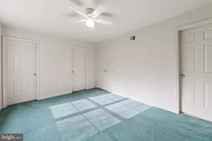 570 Highland Towne Ln, Warrenton, VA 20186 - Photo 16
