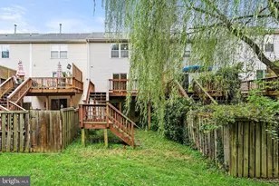 570 Highland Towne Ln, Warrenton, VA 20186 - Photo 4