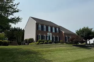 7114 New Kensington Ct, Warrenton, VA 20187 - Photo 2