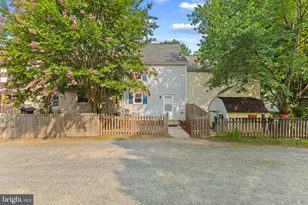 8474 Emerald Ln, Marshall, VA 20115 - Photo 2