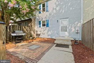 8474 Emerald Ln, Marshall, VA 20115 - Photo 4