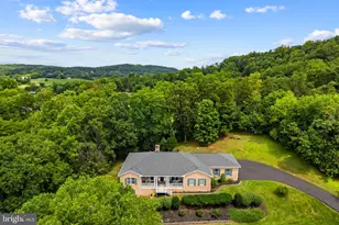 6301 Georgetown Rd, Broad Run, VA 20137 - Photo 2