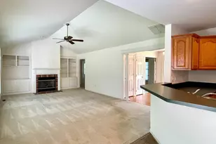 41 Menlough Dr, Warrenton, VA 20186 - Photo 2