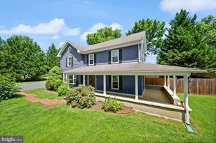 403 W Main St, Remington, VA 22734 - Photo 2