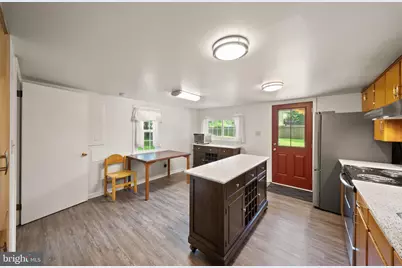 403 W Main Street, Remington, VA 22734 - Photo 24