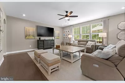 7795 Warrenton Chase Drive, Warrenton, VA 20187 - Photo 22