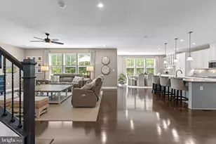 7795 Warrenton Chase Dr, Warrenton, VA 20187 - Photo 20