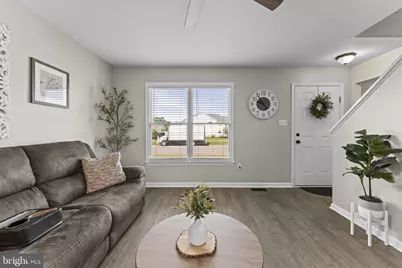 11291 Meadfield Drive, Bealeton, VA 22712 - Photo 4