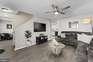 11291 Meadfield Dr, Bealeton, VA 22712 - Photo 2
