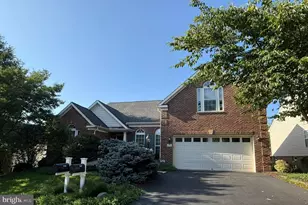 6727 Holly Farm Ln, Warrenton, VA 20187 - Photo 1