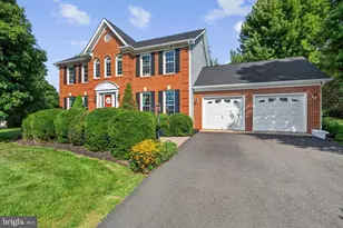 9903 Cobblestone Dr, Warrenton, VA 20186 - Photo 1