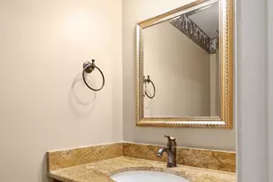 711 Acorn Ct, Warrenton, VA 20186 - Photo 10