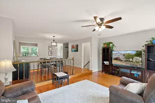 711 Acorn Ct, Warrenton, VA 20186 - Photo 8