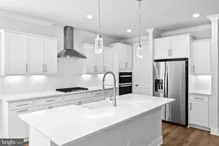 7817 Holston Ln, Broad Run, VA 20137 - Photo 6